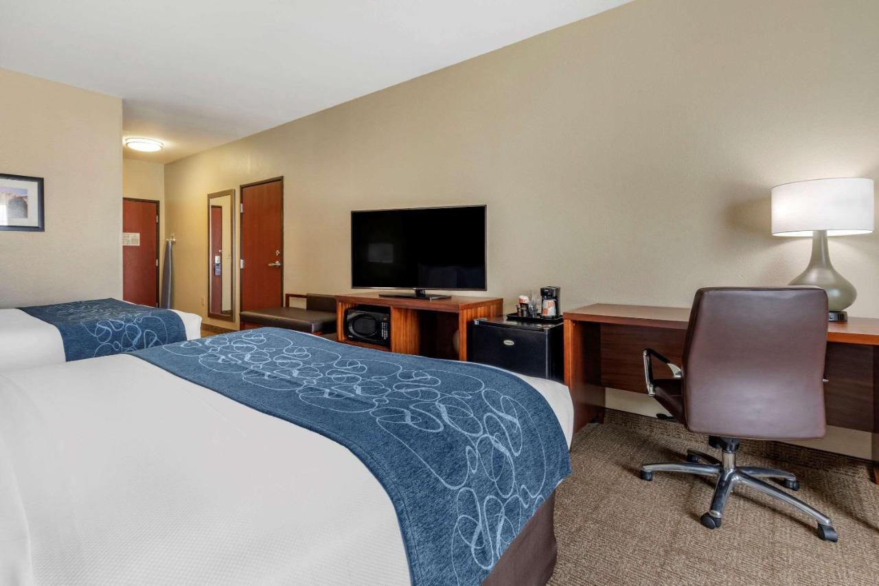 Comfort Inn & Suites Париж Екстер'єр фото