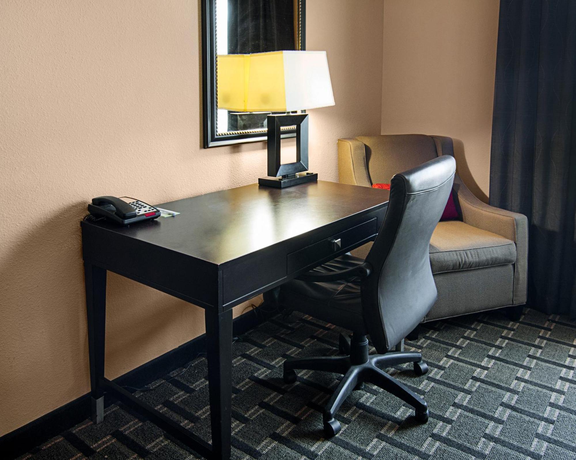Comfort Inn & Suites Париж Екстер'єр фото